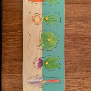 Lovevery Wooden Vegetable Puzzle